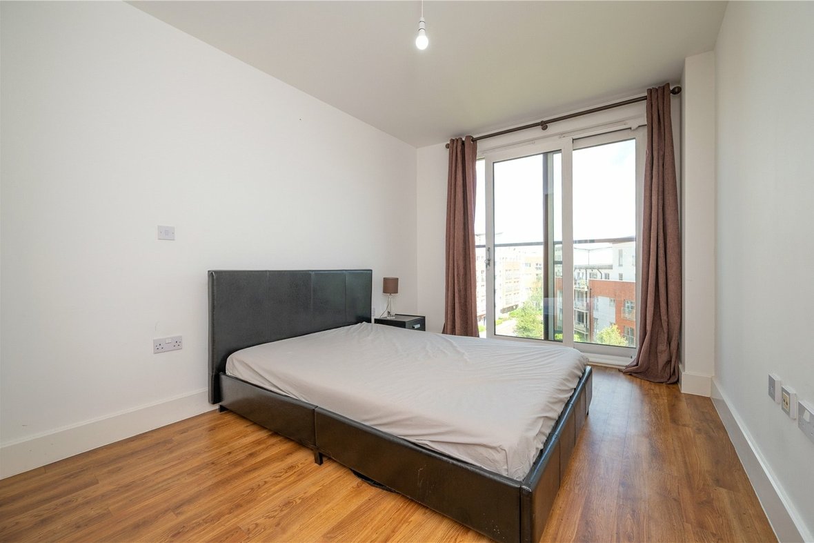 2 Bedroom Apartment New InstructionApartment New Instruction in Charrington Place, St. Albans, Hertfordshire - View 6 - Collinson Hall