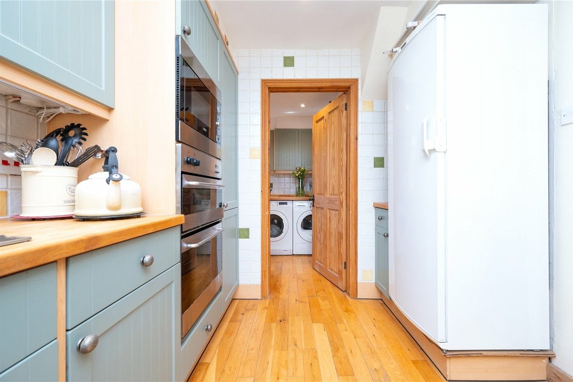 3 Bedroom House New InstructionHouse New Instruction in Claremont, Bricket Wood, St. Albans - View 14 - Collinson Hall
