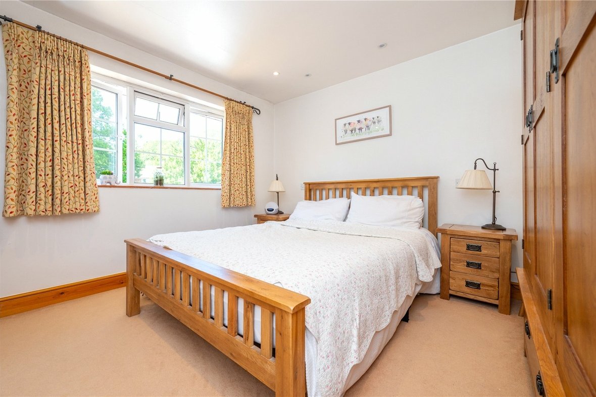 3 Bedroom House New InstructionHouse New Instruction in Claremont, Bricket Wood, St. Albans - View 6 - Collinson Hall