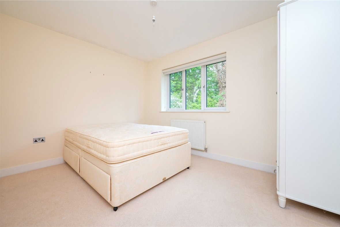 3 Bedroom House New InstructionHouse New Instruction in Park Street Lane, Park Street, St. Albans - View 9 - Collinson Hall