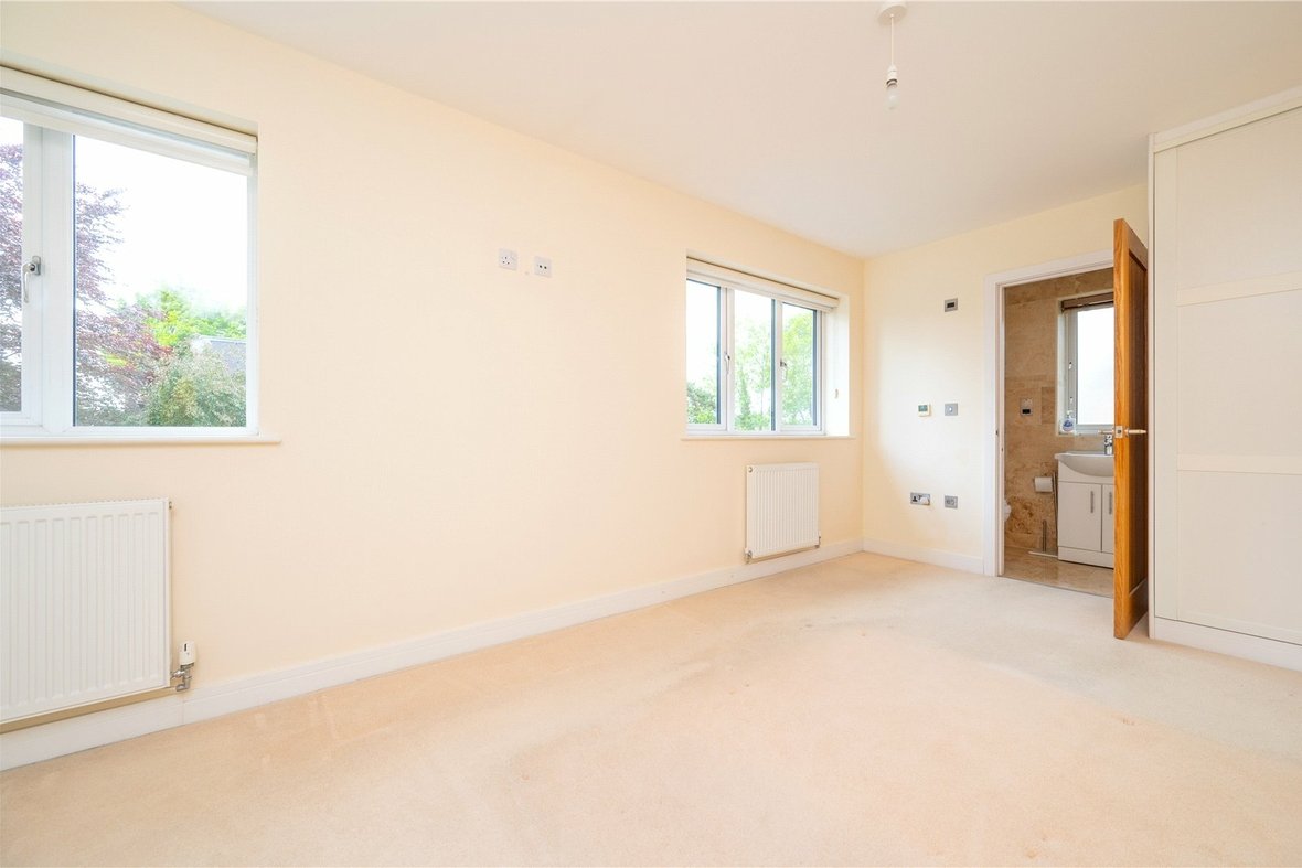 3 Bedroom House New InstructionHouse New Instruction in Park Street Lane, Park Street, St. Albans - View 8 - Collinson Hall