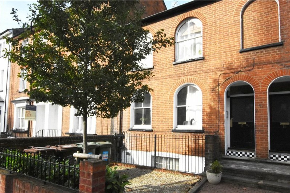 1 Bedroom Apartment ExchangedApartment Exchanged in Alma Road, St. Albans, Hertfordshire - View 1 - Collinson Hall