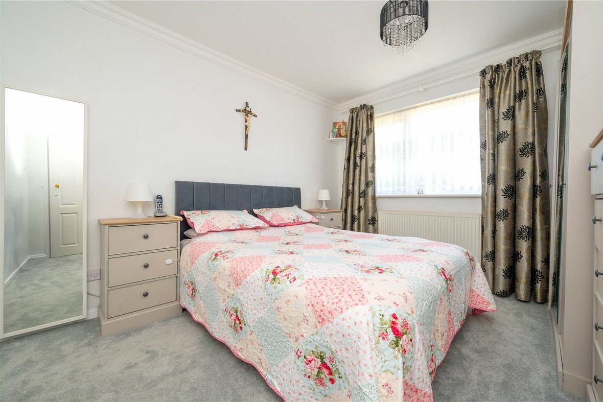 3 Bedroom House New InstructionHouse New Instruction in Maplefield, Park Street, St. Albans - View 6 - Collinson Hall