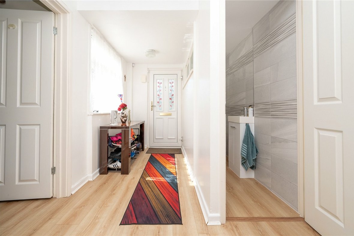 3 Bedroom House New InstructionHouse New Instruction in Maplefield, Park Street, St. Albans - View 5 - Collinson Hall
