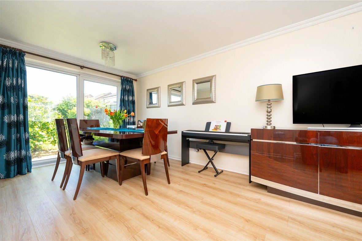 3 Bedroom House New InstructionHouse New Instruction in Maplefield, Park Street, St. Albans - View 11 - Collinson Hall