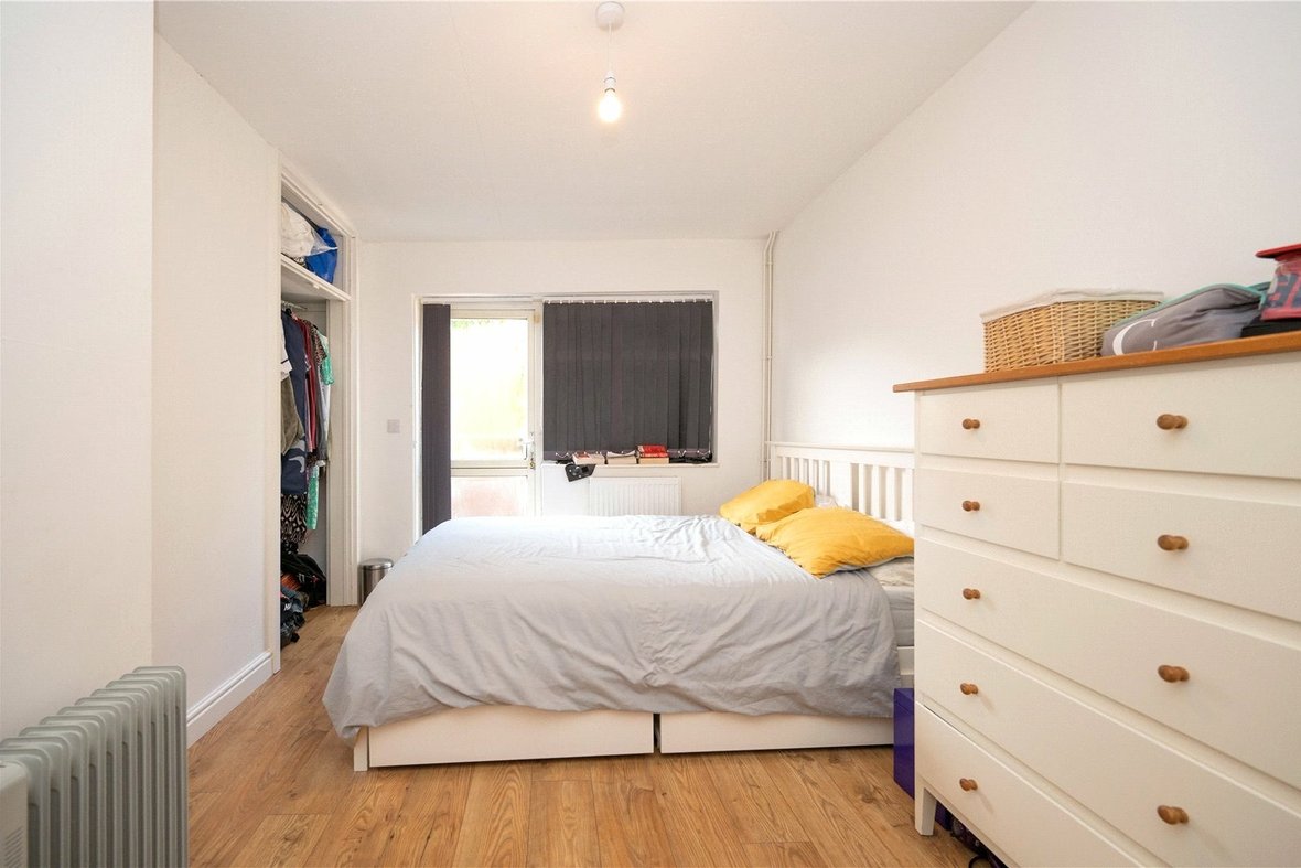 2 Bedroom Apartment To LetApartment To Let in New House Park, St. Albans, Hertfordshire - View 6 - Collinson Hall