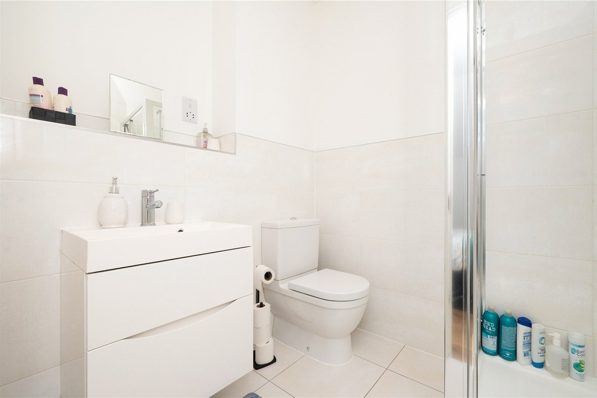 2 Bedroom Apartment New InstructionApartment New Instruction in Wain Close, St. Albans, Hertfordshire - View 9 - Collinson Hall