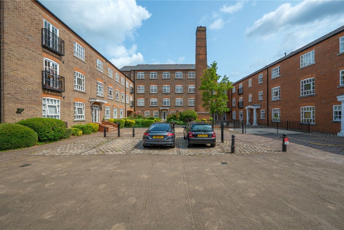 2 Bedroom Apartment New InstructionApartment New Instruction in Milliners Court, Lattimore Road, St. Albans - View 9 - Collinson Hall