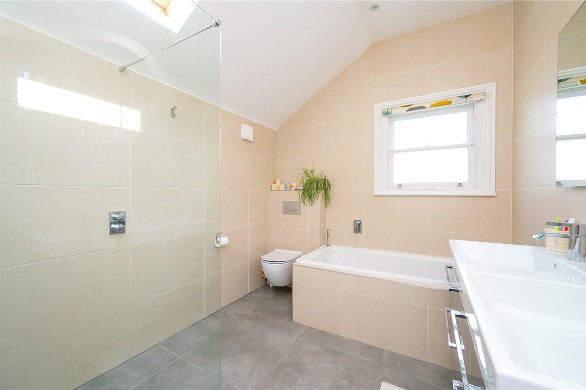 3 Bedroom House New InstructionHouse New Instruction in Liverpool Road, St. Albans, Hertfordshire - View 8 - Collinson Hall