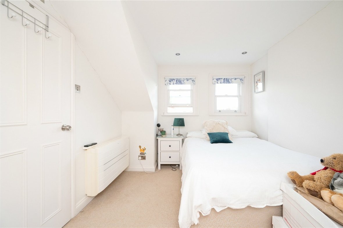 3 Bedroom House New InstructionHouse New Instruction in Liverpool Road, St. Albans, Hertfordshire - View 22 - Collinson Hall