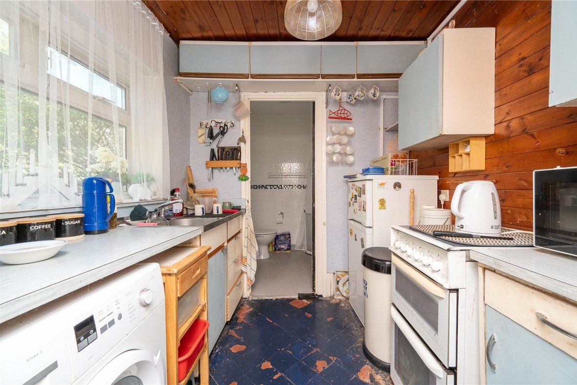 3 Bedroom  New Instruction New Instruction in Old London Road, St. Albans, Hertfordshire - View 3 - Collinson Hall