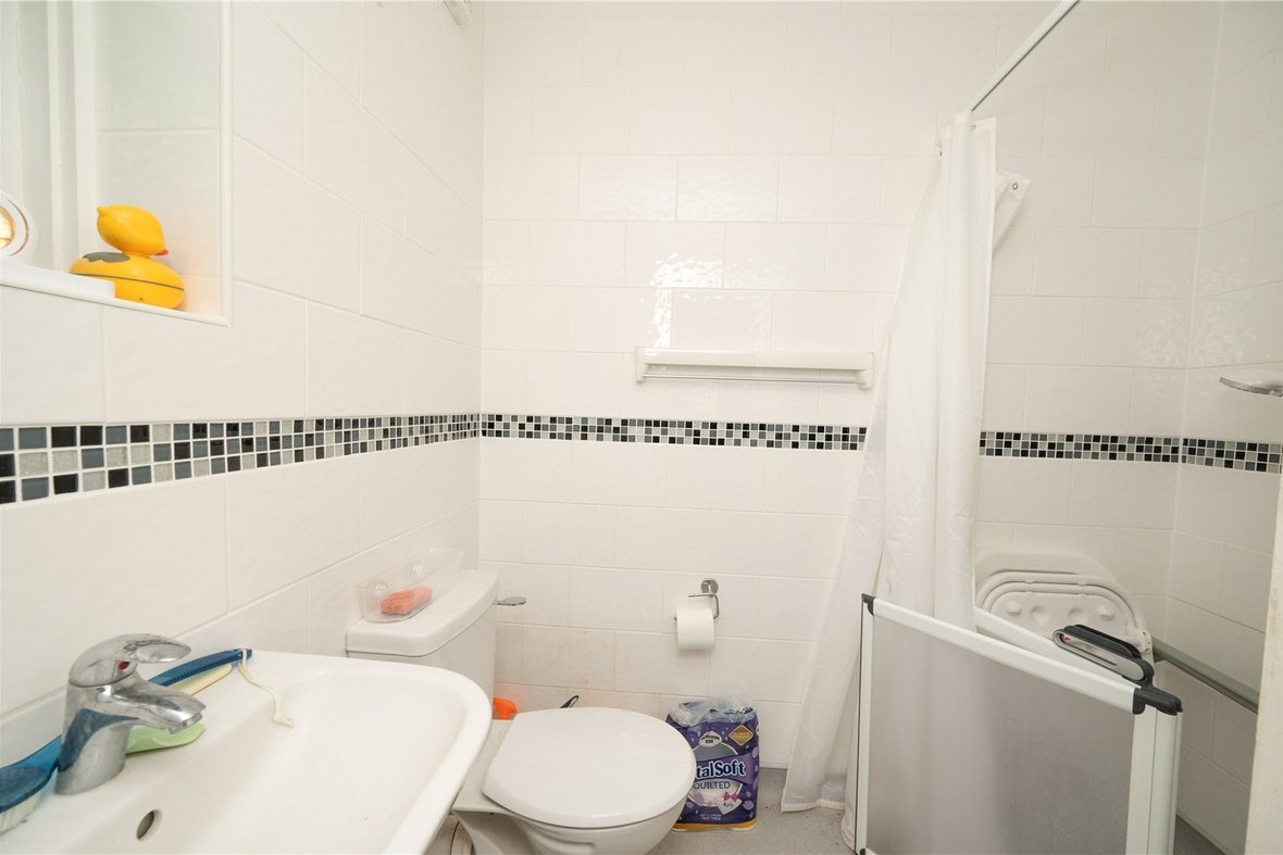 3 Bedroom  New Instruction New Instruction in Old London Road, St. Albans, Hertfordshire - View 5 - Collinson Hall
