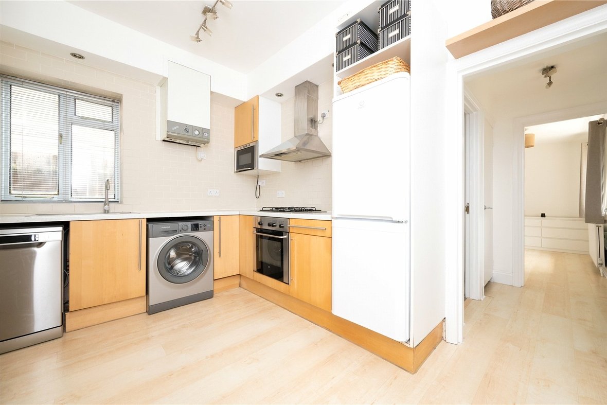 1 Bedroom Apartment New InstructionApartment New Instruction in Beaconsfield Road, St. Albans, Hertfordshire - View 3 - Collinson Hall