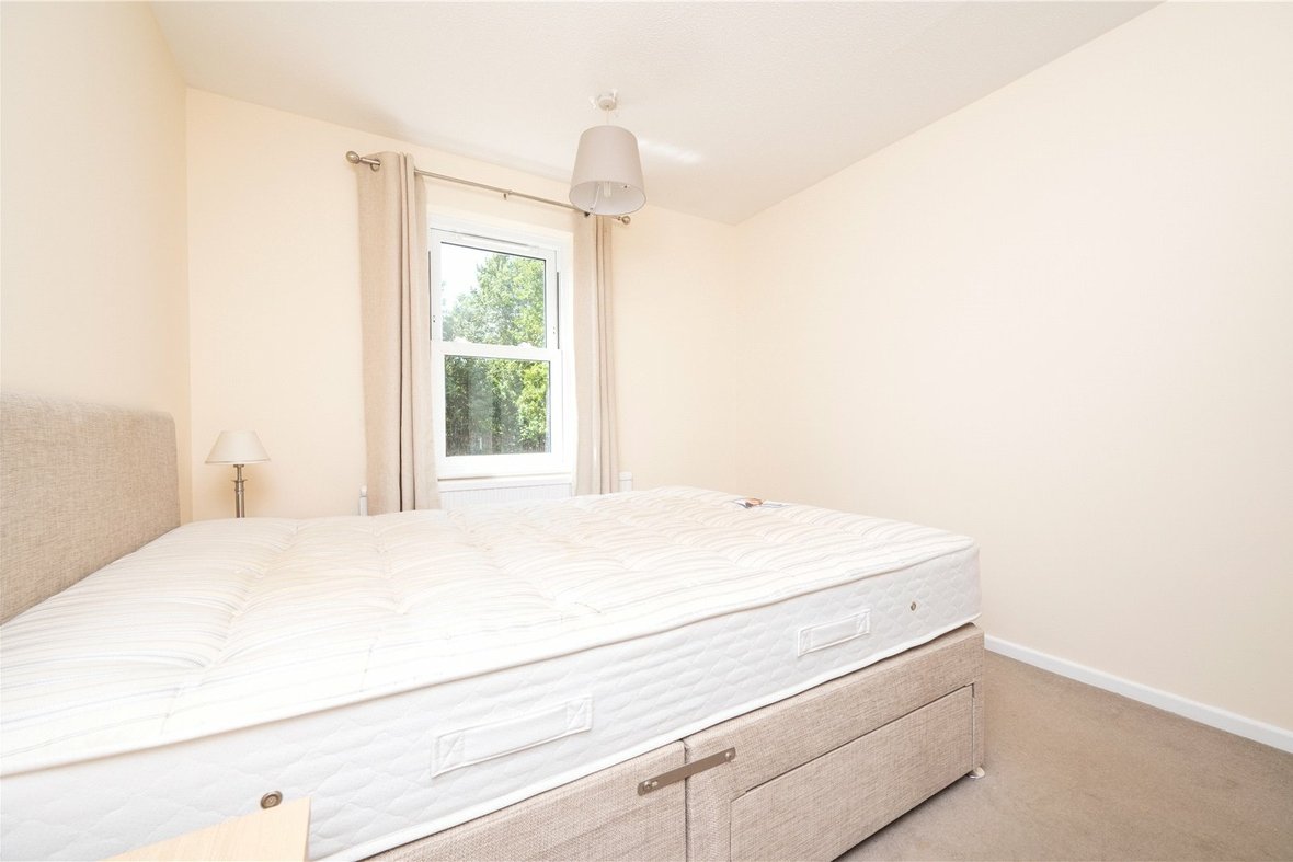 1 Bedroom Apartment To LetApartment To Let in Prospect Road, St. Albans, Hertfordshire - View 7 - Collinson Hall