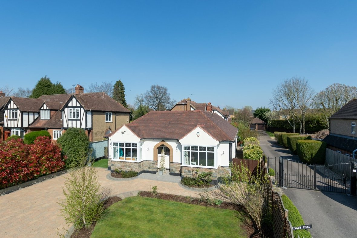4 Bedroom Bungalow Sold Subject to Contract in Watford Road, St. Albans - View 18 - Collinson Hall