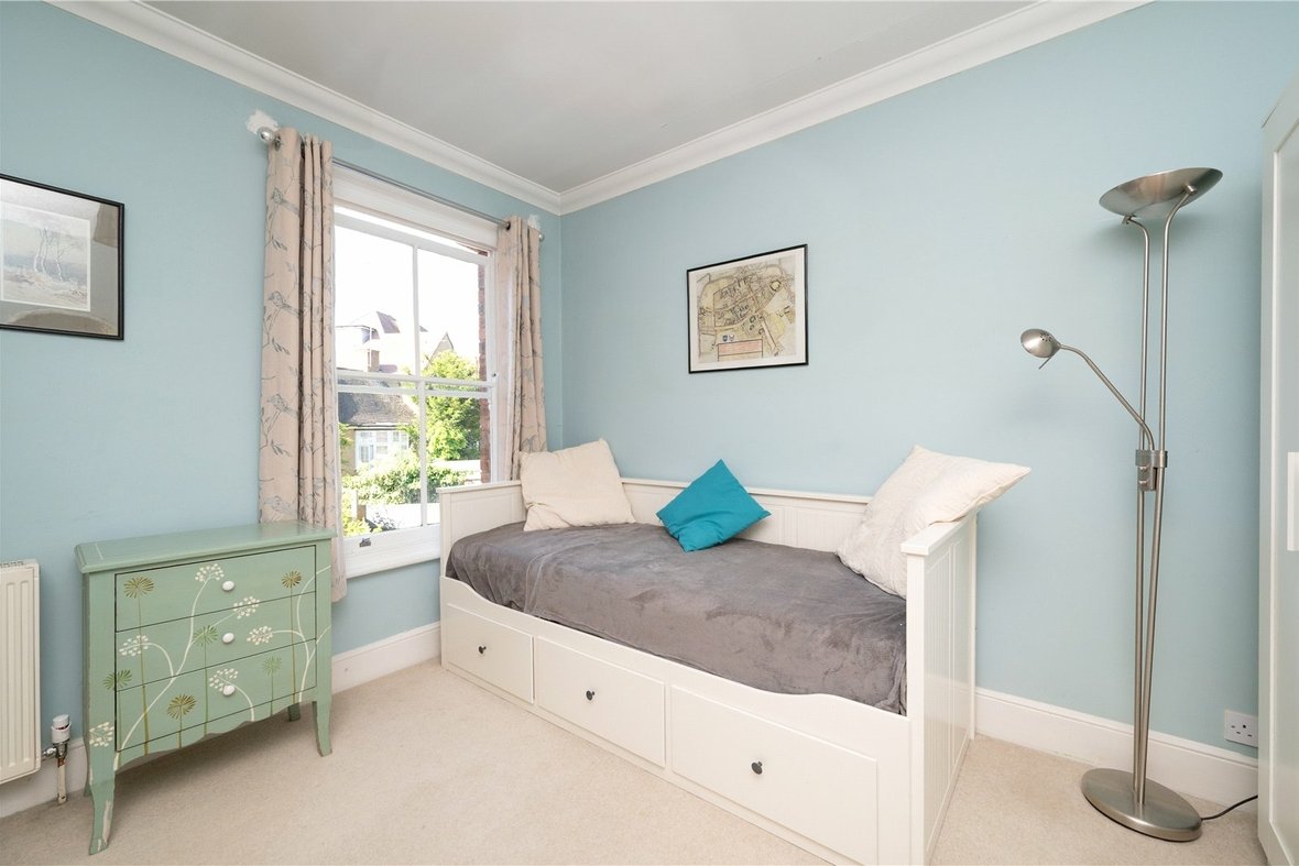 3 Bedroom House New InstructionHouse New Instruction in St. Peters Road, St. Albans, Hertfordshire - View 13 - Collinson Hall