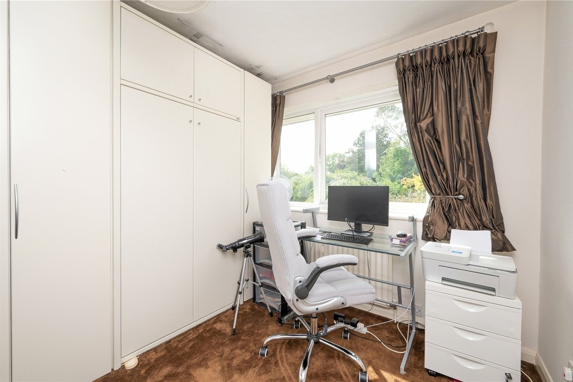 4 Bedroom House To LetHouse To Let in Suffolk Close, London Colney, St. Albans - View 12 - Collinson Hall