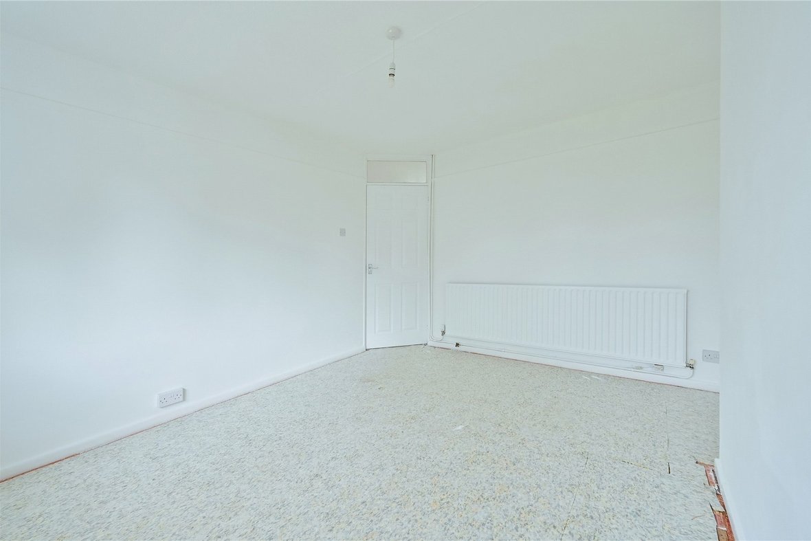 2 Bedroom Maisonette To LetMaisonette To Let in Church End, Sandridge, St. Albans - View 11 - Collinson Hall