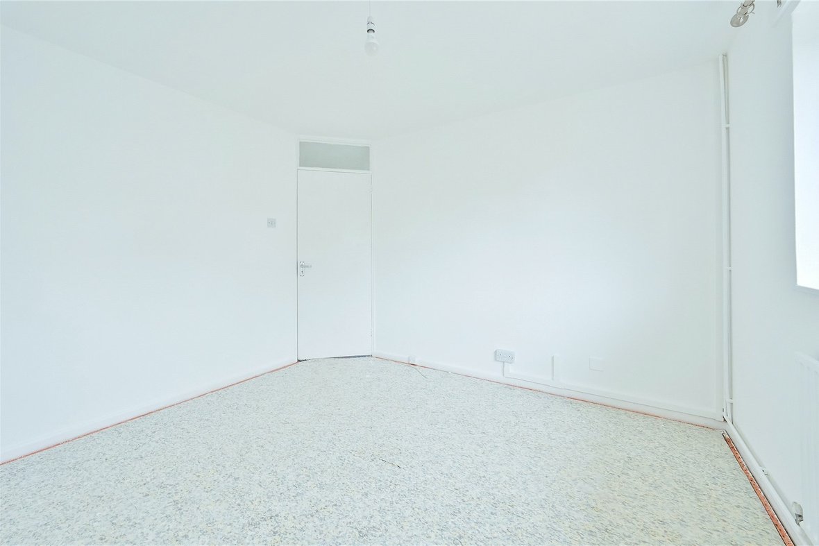 2 Bedroom Maisonette To LetMaisonette To Let in Church End, Sandridge, St. Albans - View 8 - Collinson Hall