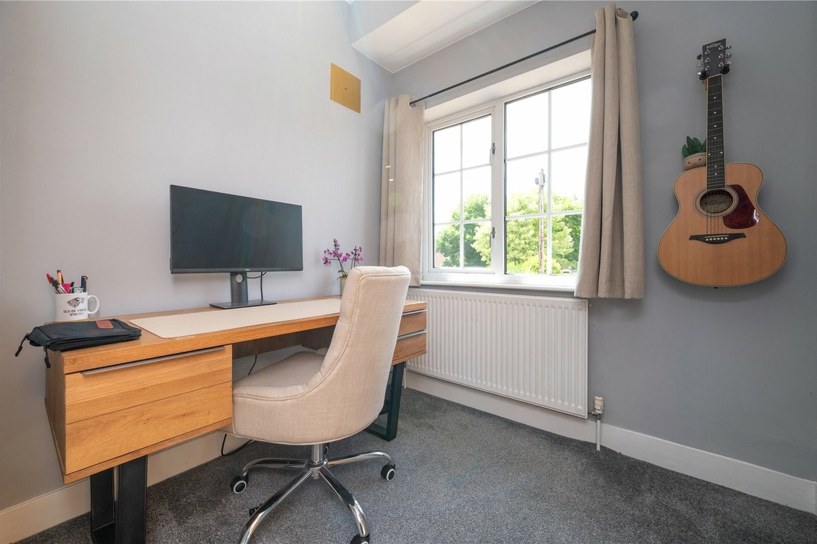 3 Bedroom House New InstructionHouse New Instruction in Sadleir Road, St. Albans, Hertfordshire - View 15 - Collinson Hall