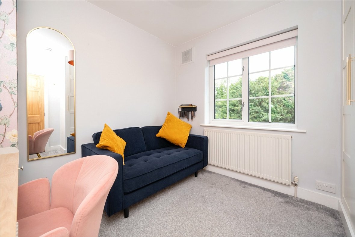 3 Bedroom House New InstructionHouse New Instruction in Sadleir Road, St. Albans, Hertfordshire - View 11 - Collinson Hall
