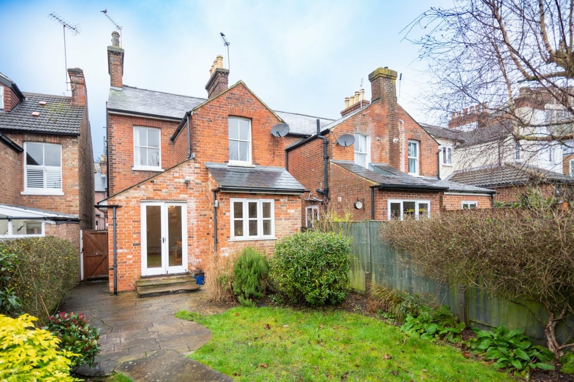3 Bedroom House Sold Subject to Contract in Liverpool Road, St. Albans, Hertfordshire - View 13 - Collinson Hall