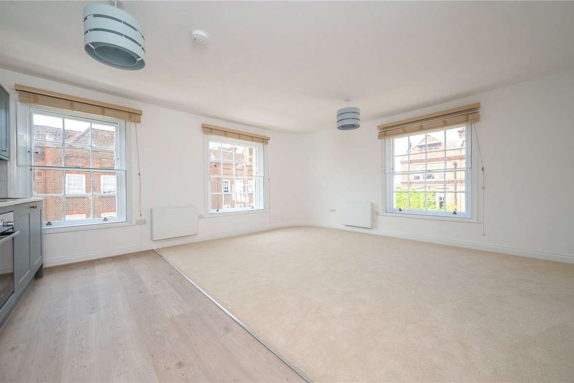 1 Bedroom Apartment New InstructionApartment New Instruction in High Street, St. Albans, Hertfordshire - View 2 - Collinson Hall