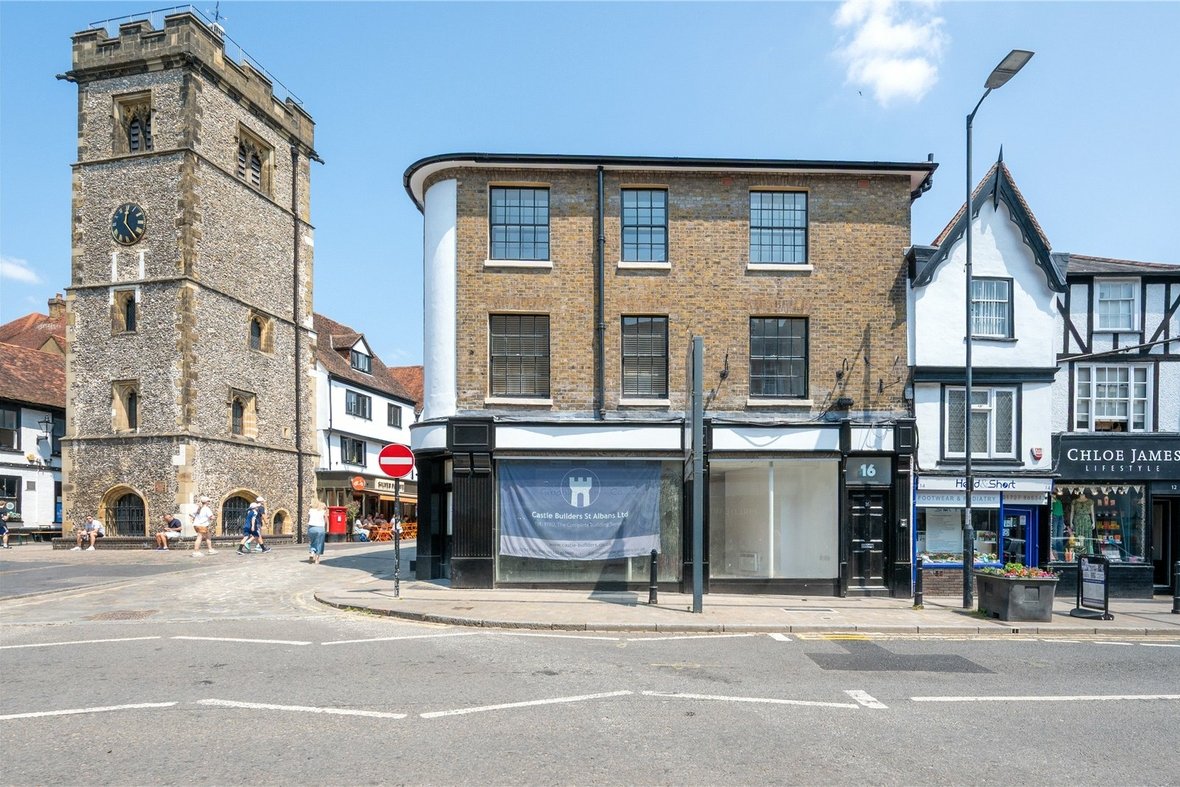 1 Bedroom Apartment New InstructionApartment New Instruction in High Street, St. Albans, Hertfordshire - View 8 - Collinson Hall