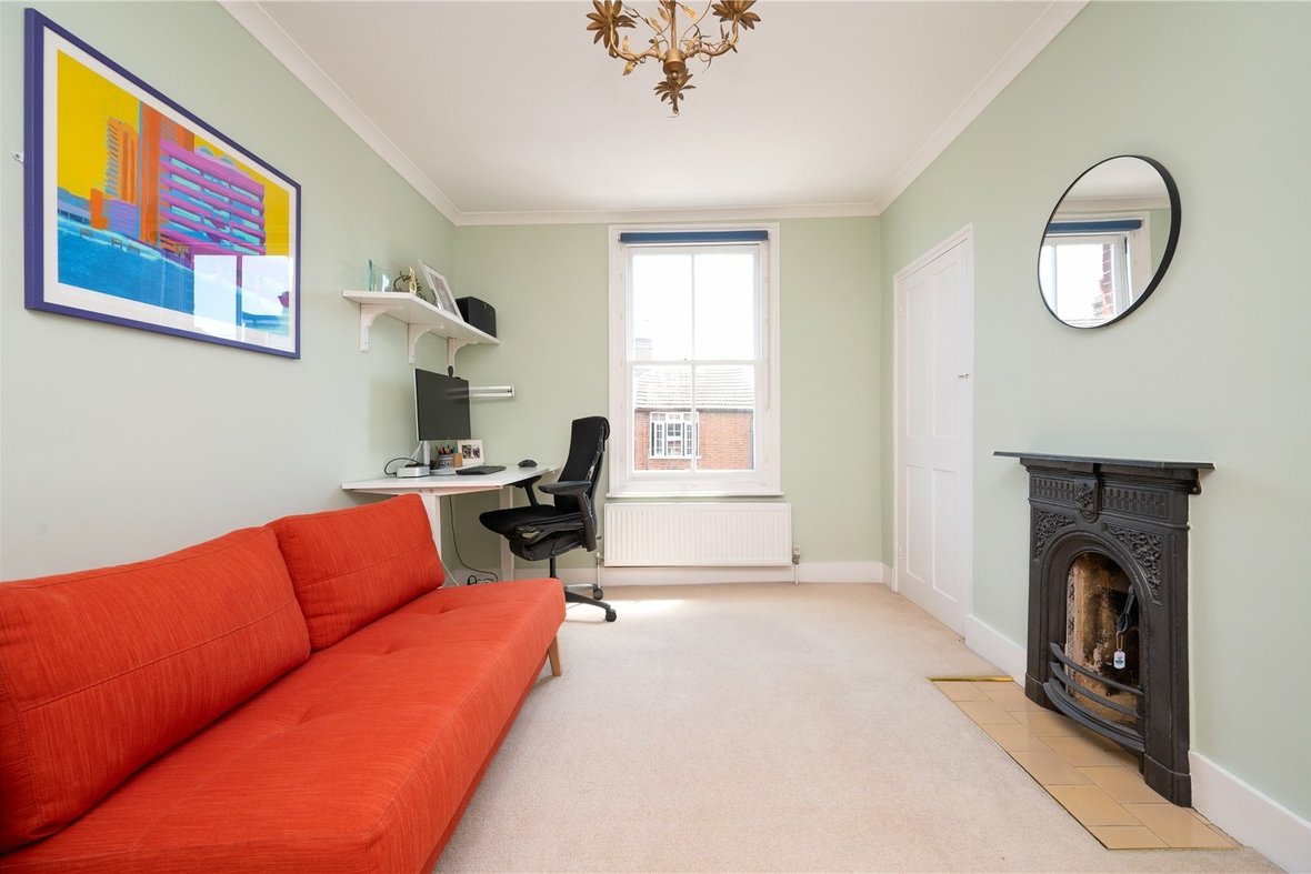 4 Bedroom House New InstructionHouse New Instruction in Upper Heath Road, St. Albans, Hertfordshire - View 9 - Collinson Hall