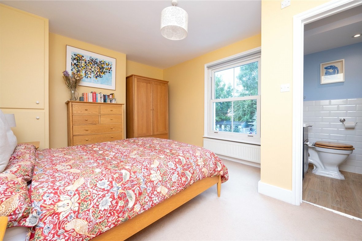 4 Bedroom House New InstructionHouse New Instruction in Upper Heath Road, St. Albans, Hertfordshire - View 8 - Collinson Hall