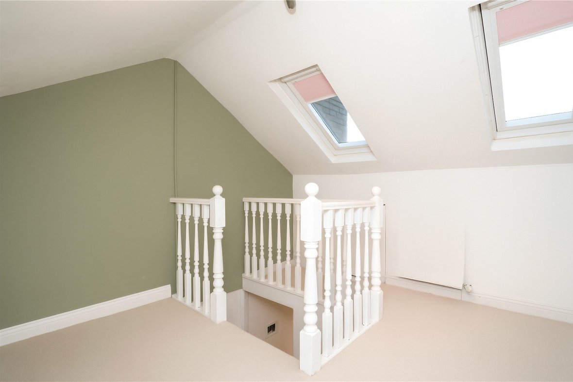 2 Bedroom House Sold Subject to ContractHouse Sold Subject to Contract in Oster Street, St. Albans, Hertfordshire - View 7 - Collinson Hall