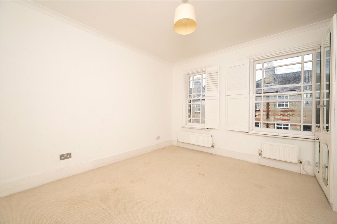 2 Bedroom House Sold Subject to ContractHouse Sold Subject to Contract in Oster Street, St. Albans, Hertfordshire - View 17 - Collinson Hall