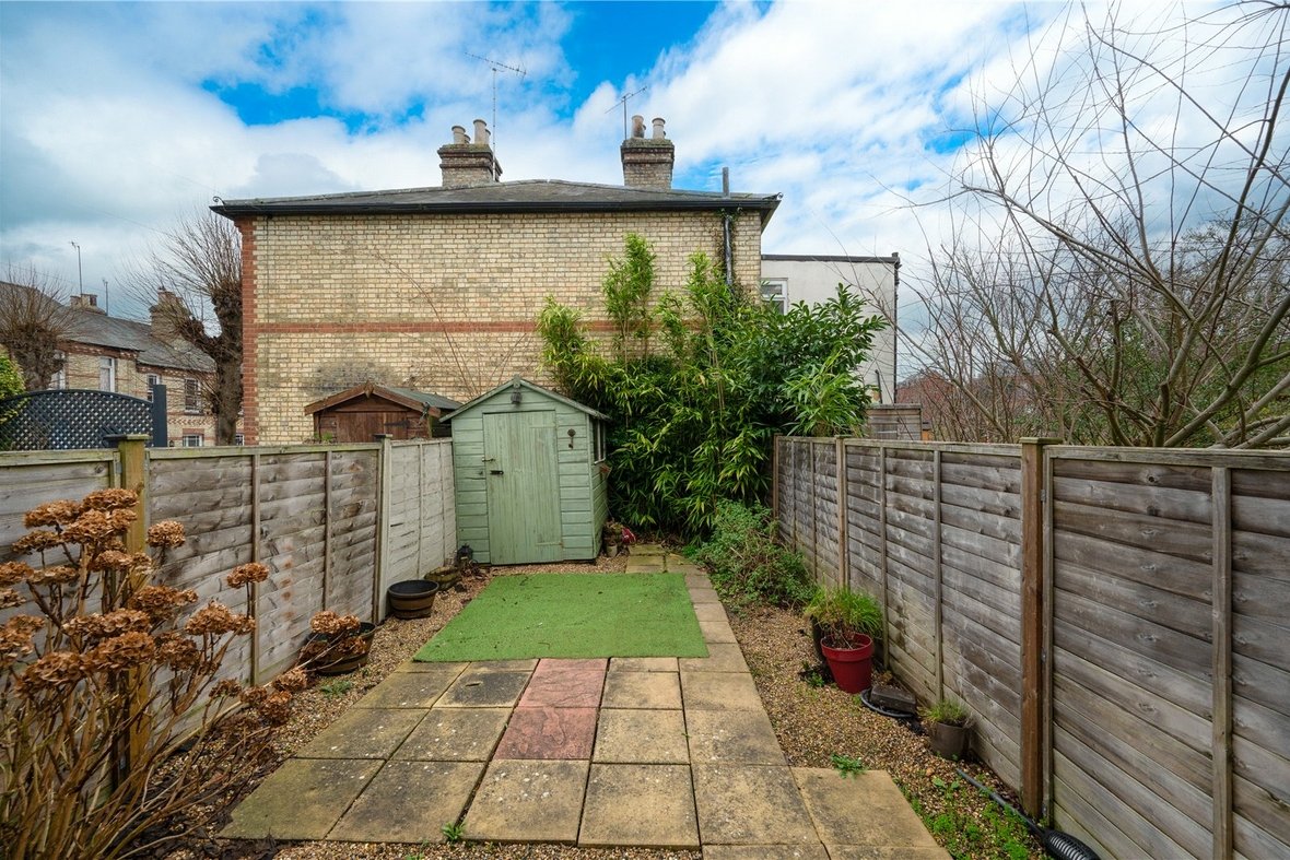 2 Bedroom House Sold Subject to ContractHouse Sold Subject to Contract in Oster Street, St. Albans, Hertfordshire - View 14 - Collinson Hall