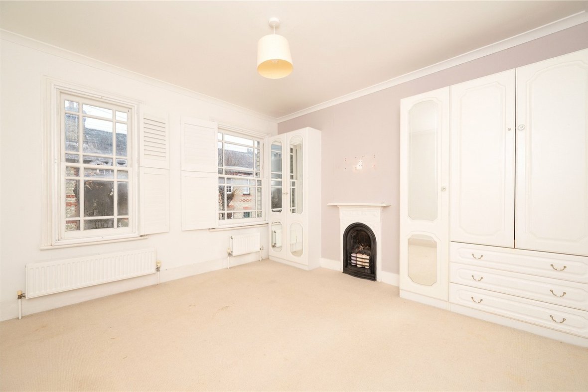 2 Bedroom House Sold Subject to ContractHouse Sold Subject to Contract in Oster Street, St. Albans, Hertfordshire - View 16 - Collinson Hall