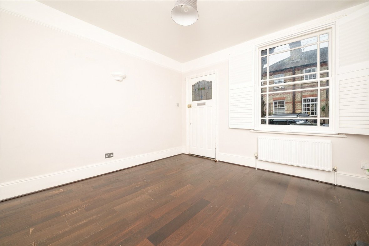 2 Bedroom House Sold Subject to ContractHouse Sold Subject to Contract in Oster Street, St. Albans, Hertfordshire - View 27 - Collinson Hall