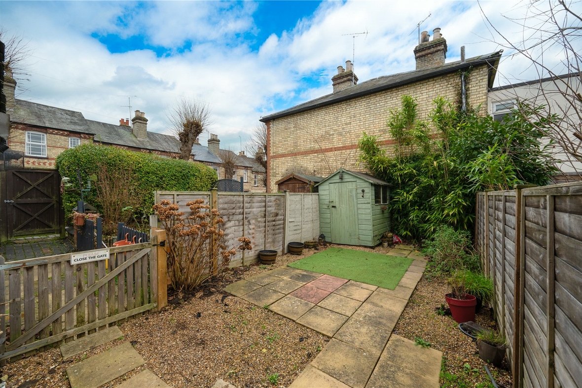 2 Bedroom House Sold Subject to ContractHouse Sold Subject to Contract in Oster Street, St. Albans, Hertfordshire - View 13 - Collinson Hall