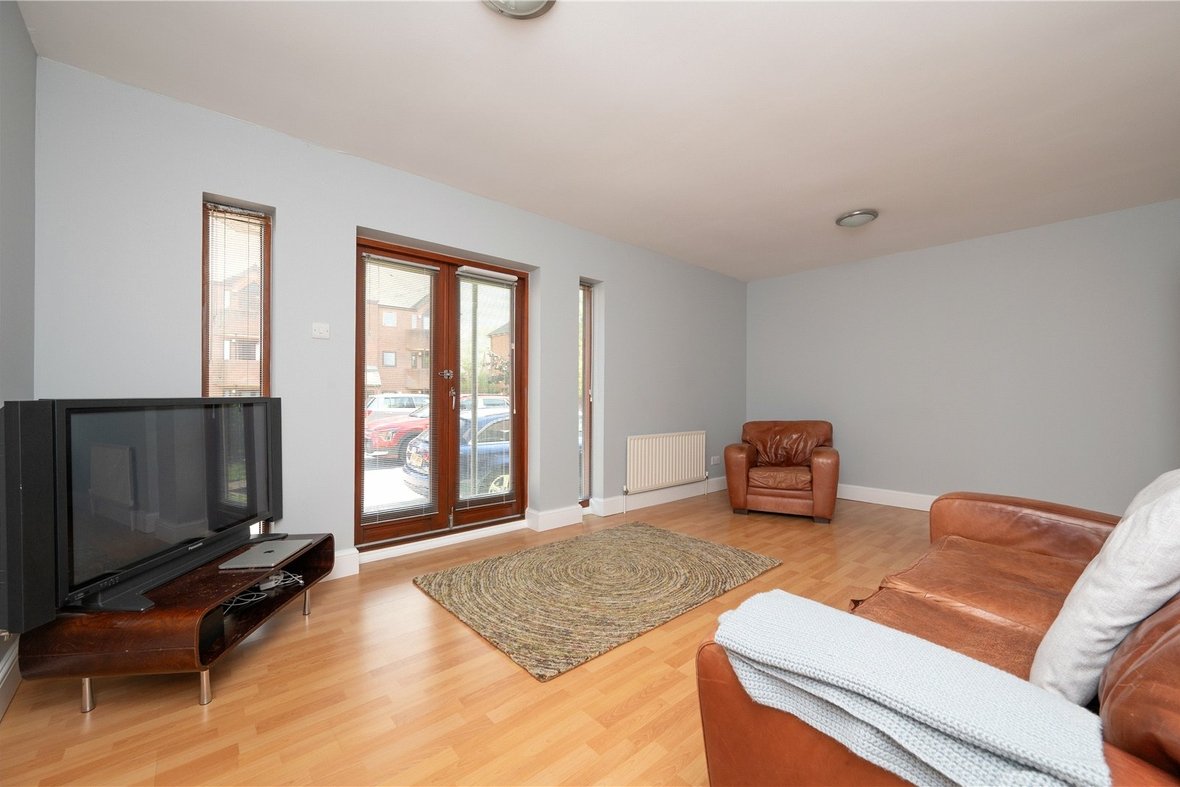 2 Bedroom Apartment New InstructionApartment New Instruction in Ashtree Court, Granville Road, St. Albans - View 6 - Collinson Hall