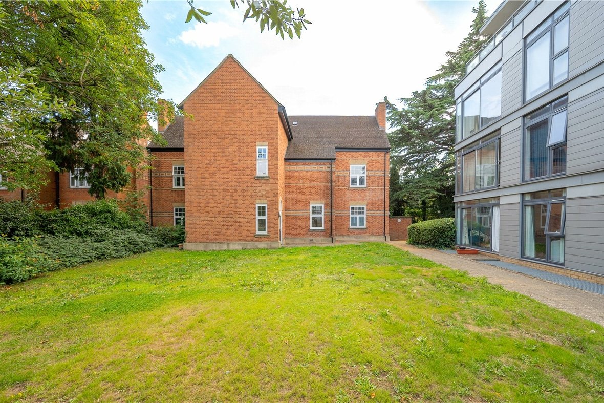 1 Bedroom Apartment New InstructionApartment New Instruction in Newsom Place, Hatfield Road, St. Albans - View 9 - Collinson Hall