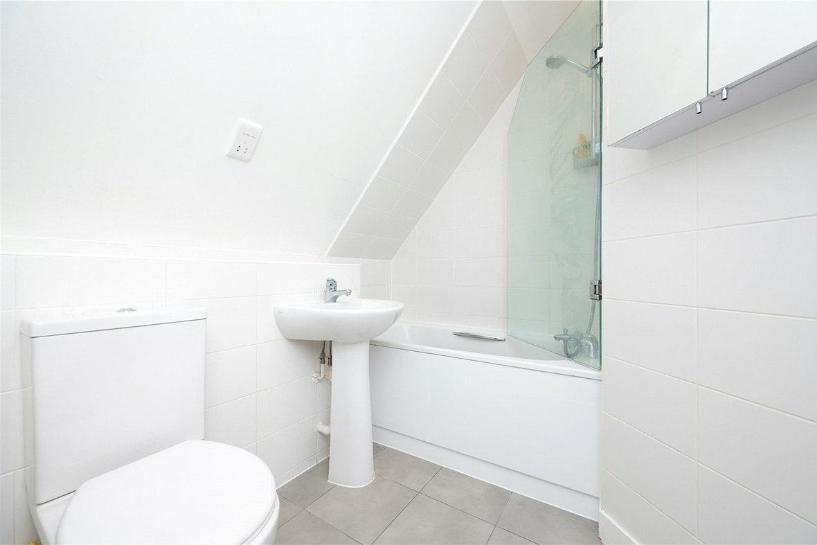 1 Bedroom Apartment New InstructionApartment New Instruction in Newsom Place, Hatfield Road, St. Albans - View 7 - Collinson Hall