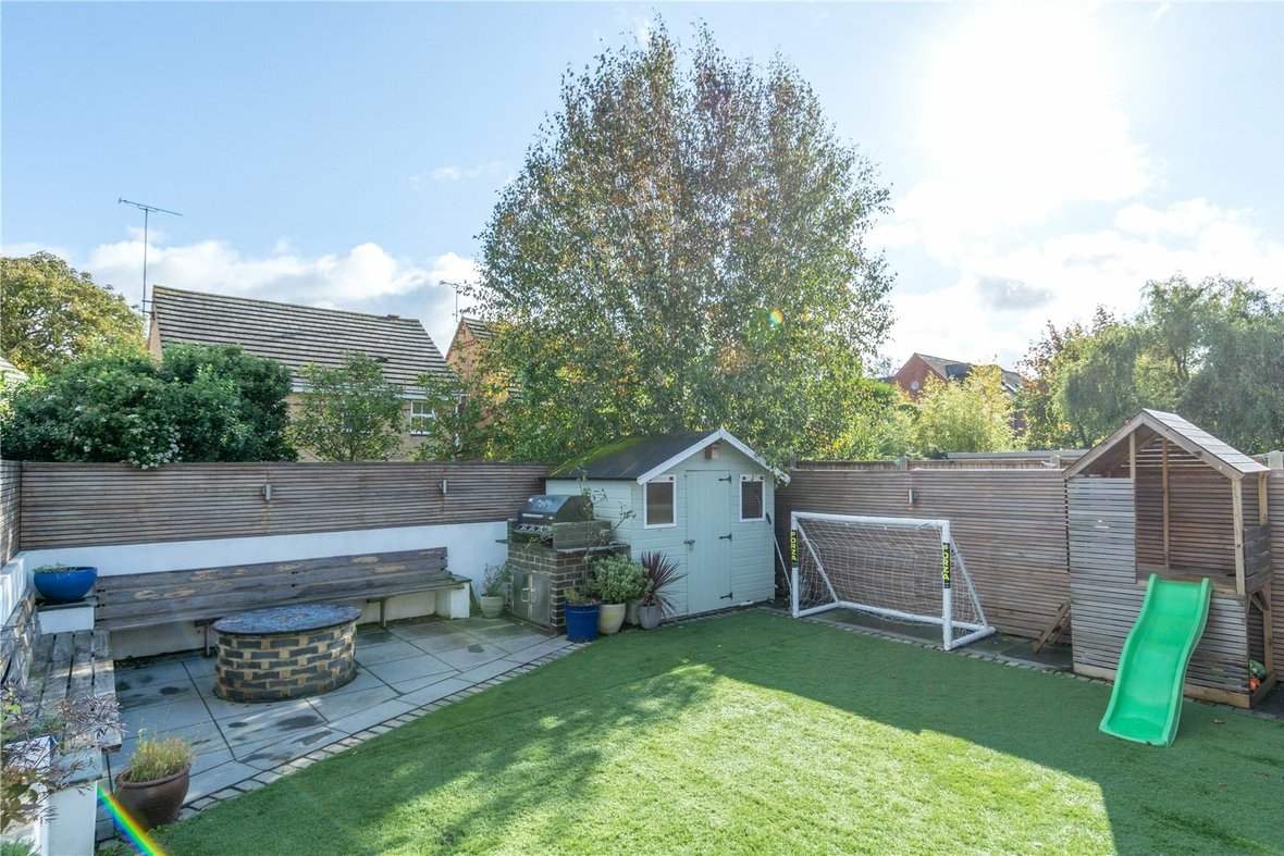 3 Bedroom House Sold Subject to Contract in Cairns Close, St. Albans, Hertfordshire - View 24 - Collinson Hall