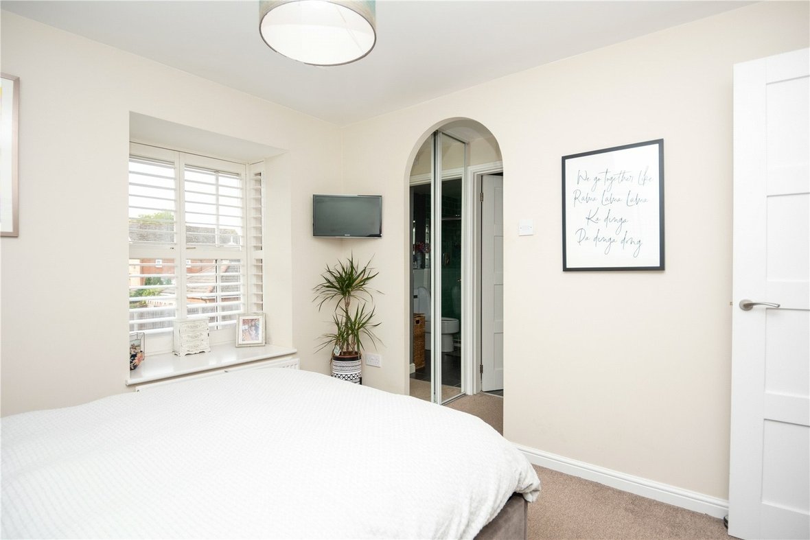 3 Bedroom House Sold Subject to Contract in Cairns Close, St. Albans, Hertfordshire - View 19 - Collinson Hall