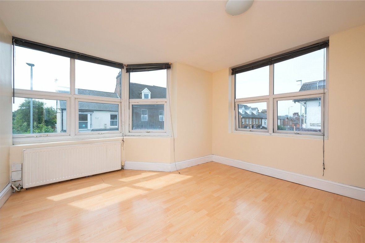 1 Bedroom Apartment New InstructionApartment New Instruction in Hatfield Road, St. Albans, Hertfordshire - View 2 - Collinson Hall