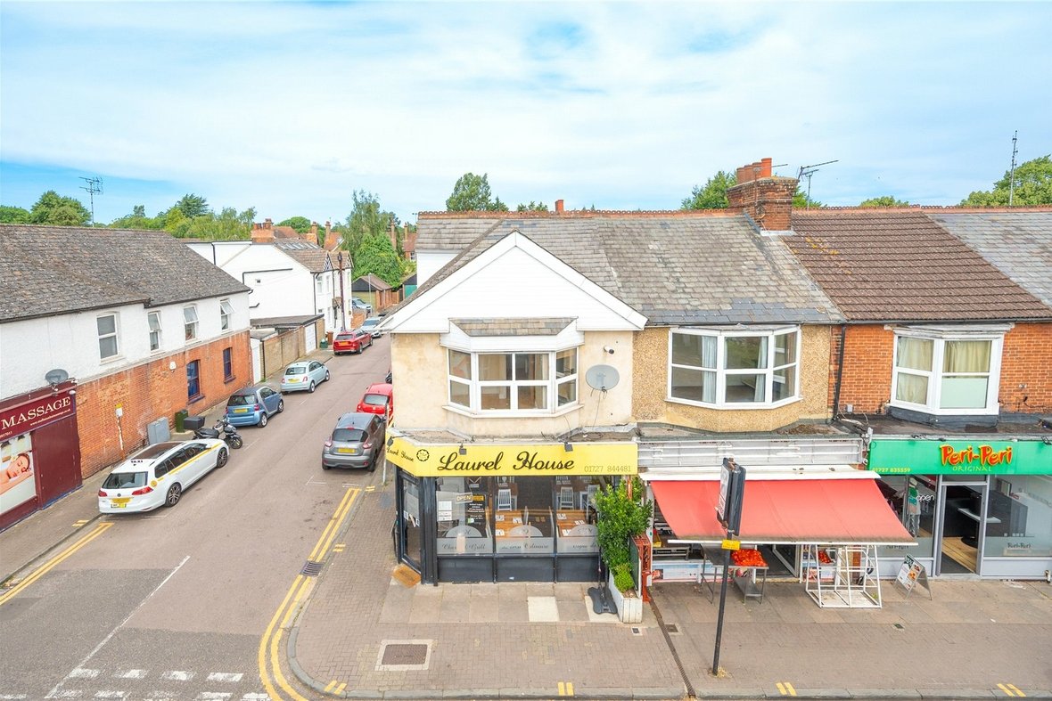 1 Bedroom Apartment New InstructionApartment New Instruction in Hatfield Road, St. Albans, Hertfordshire - View 11 - Collinson Hall