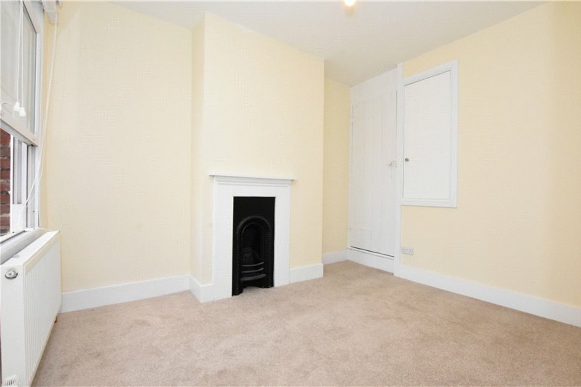 2 Bedroom House Let Agreed in Camp Road, St. Albans, Hertfordshire - View 9 - Collinson Hall