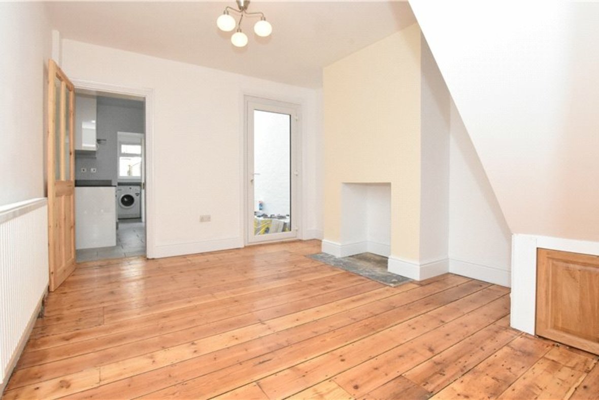 2 Bedroom House Let Agreed in Camp Road, St. Albans, Hertfordshire - View 3 - Collinson Hall