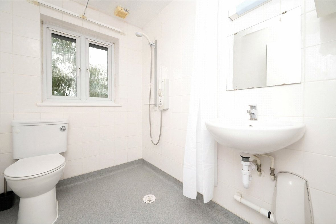 1 Bedroom Maisonette New InstructionMaisonette New Instruction in Larks Ridge, Watford Road, St. Albans - View 5 - Collinson Hall