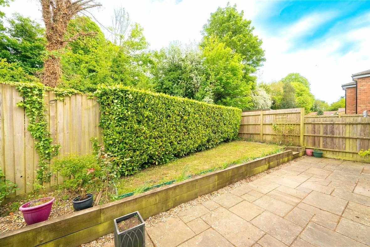 3 Bedroom House LetHouse Let in Park Street Lane, Park Street, St. Albans - View 7 - Collinson Hall