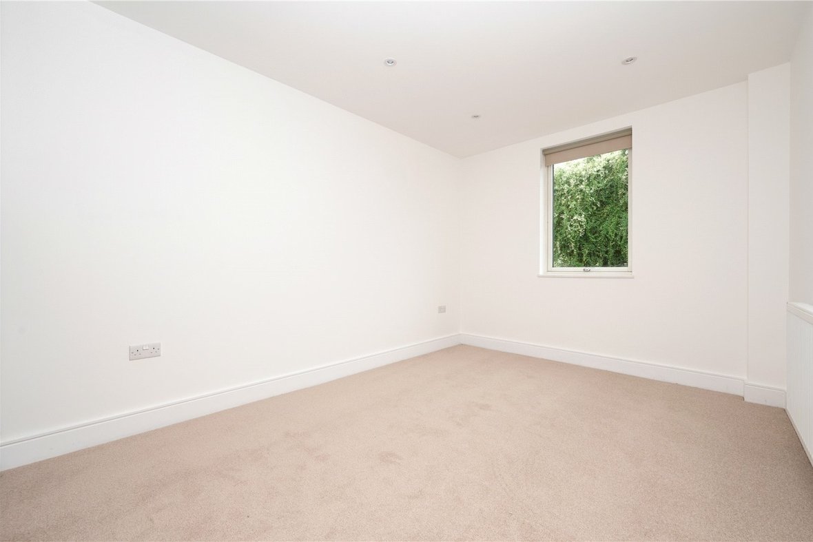 1 Bedroom Apartment New InstructionApartment New Instruction in Victoria Street, St. Albans, Hertfordshire - View 8 - Collinson Hall