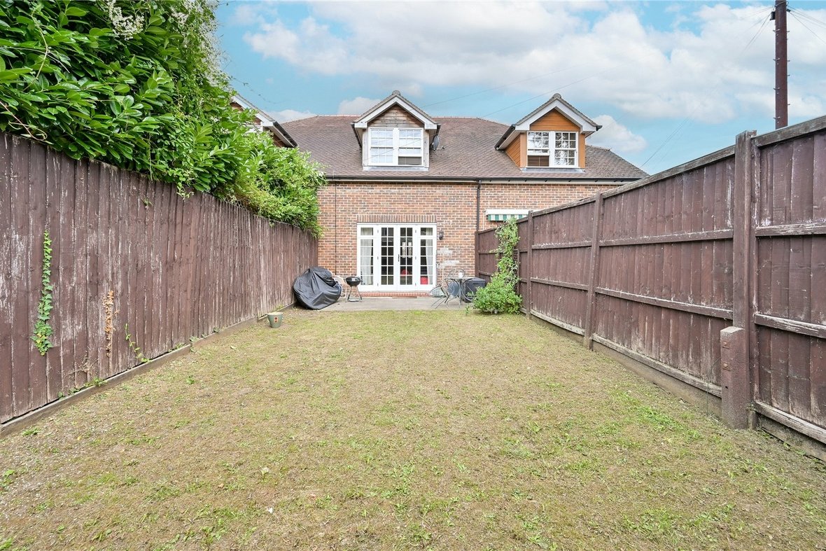 3 Bedroom House New InstructionHouse New Instruction in Park Street, St. Albans, Hertfordshire - View 9 - Collinson Hall