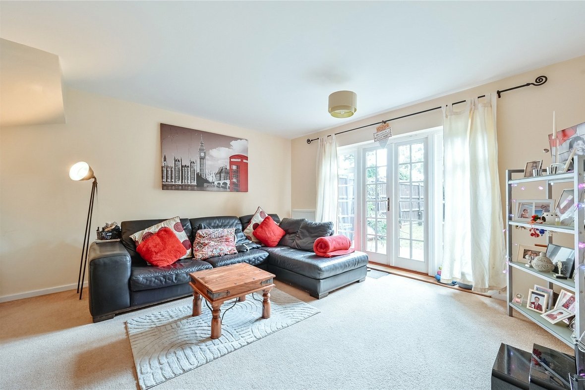 3 Bedroom House New InstructionHouse New Instruction in Park Street, St. Albans, Hertfordshire - View 8 - Collinson Hall